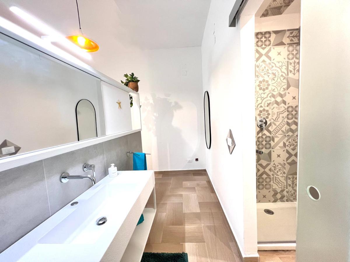 Villa Di Nera Apartments Палермо Екстериор снимка